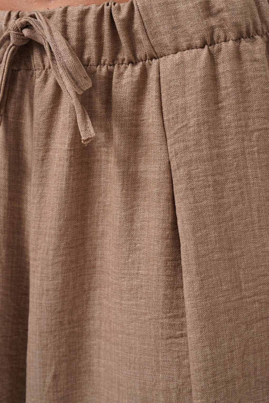 Brisella Hose Beige
